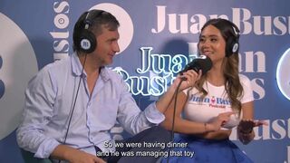 The sexy Rebecca has a delicious big tits and likes to be naked in live shows | Juan Bustos Podcast