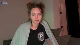 Blowjob from stepsister. Lost a bet and got cum on her face